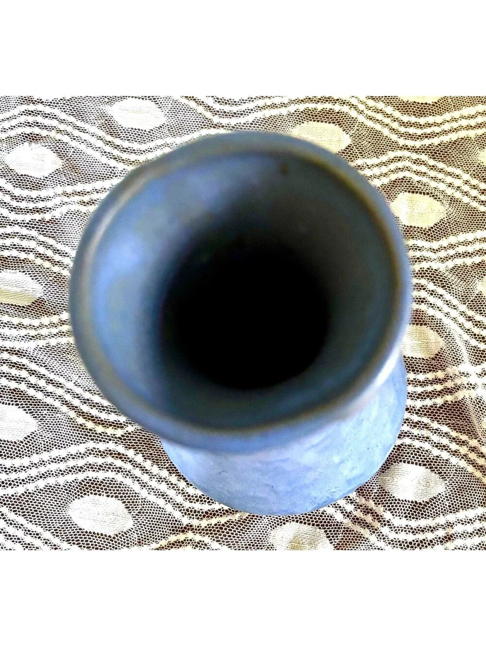 VTG Blue Pottery Vase Matte Glaze Mottled Cornflower Ceramic Arts & Crafts Decor